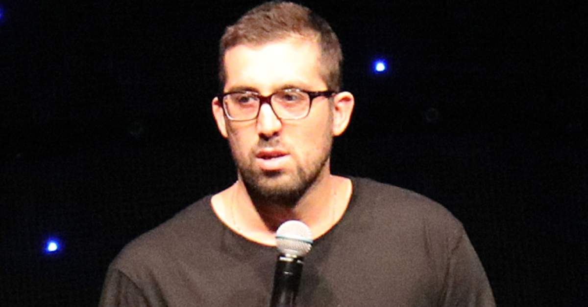 Doğu Demirkol milli yas nedeniyle oyunu erteledi