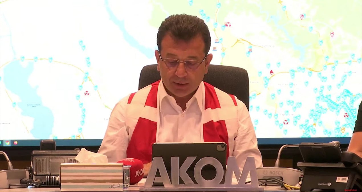 İmamoğlu’ndan İstanbullulara kritik ‘kar fırtınası’ uyarısı: Uzaktan çalışma ve trafik çağrısı!