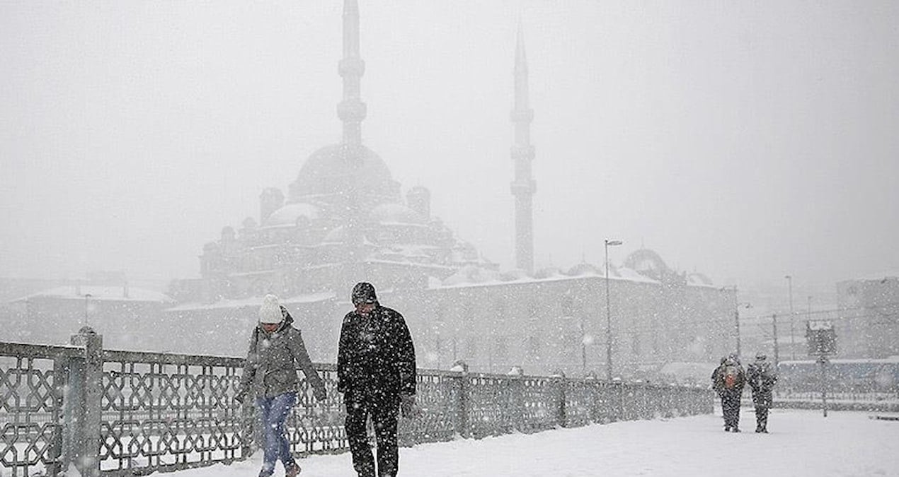 İstanbul’daki üniversiteler tek tek duyurdu: Eğitime ara verildi