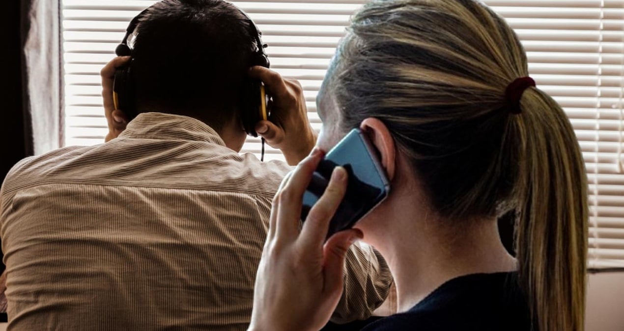 Karısının aldattığından şüphelendi, telefonunu dinledi: Mahkemeden koca hakkında şaşırtan karar