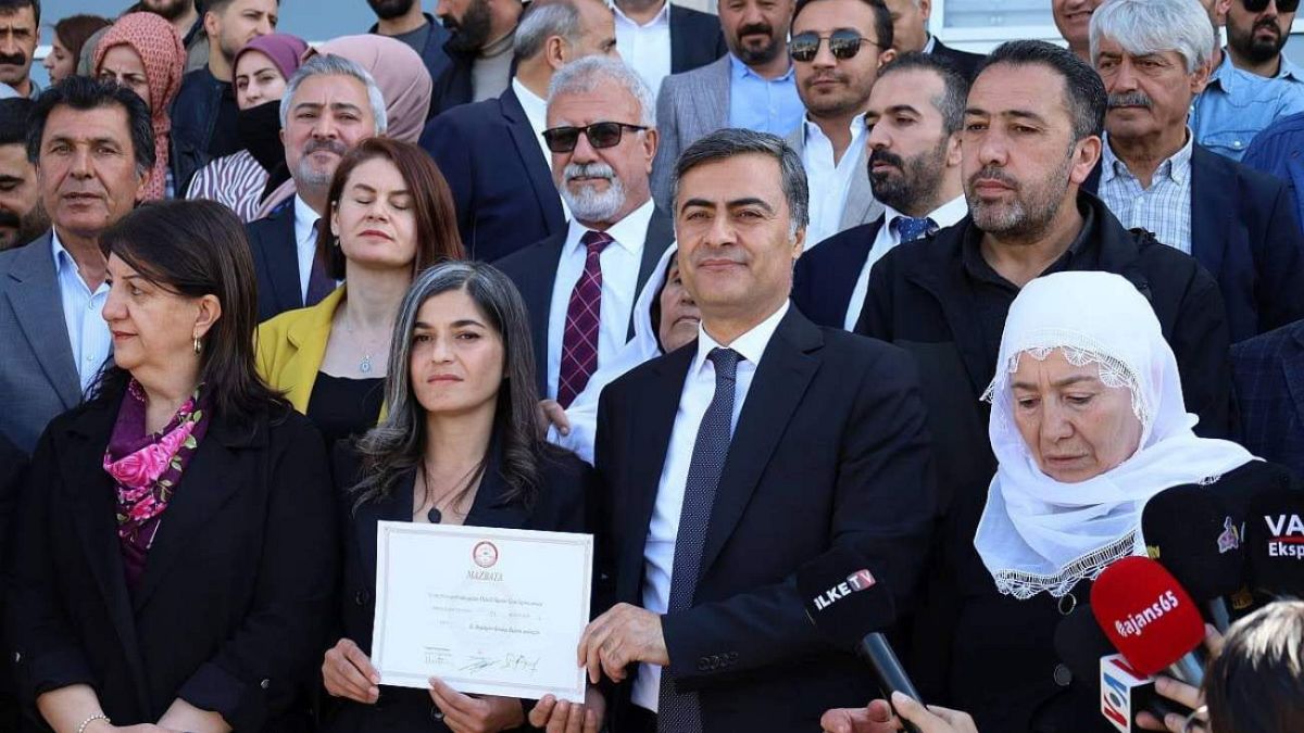 Van Büyükşehir Belediye Eş Başkanı Abdullah Zeydan’a hapis cezası