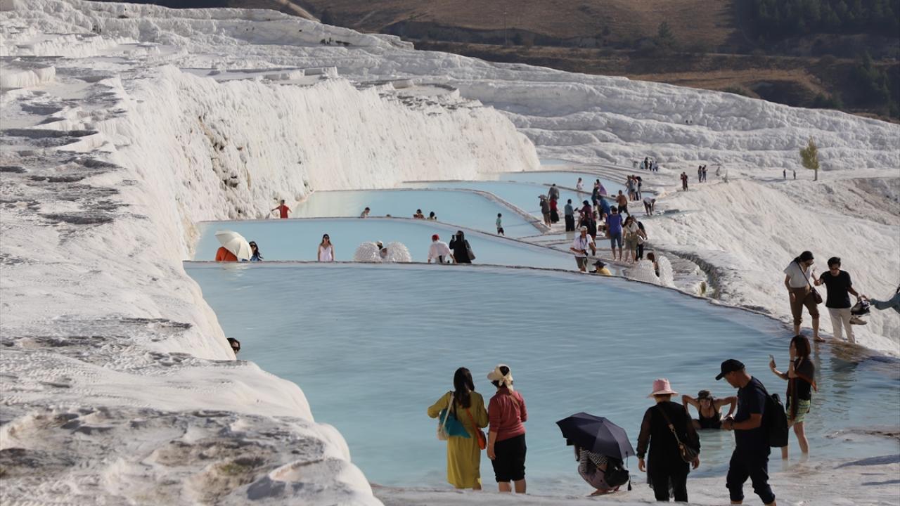 Pamukkale’ye bayram tatilinde yoğun ilgi