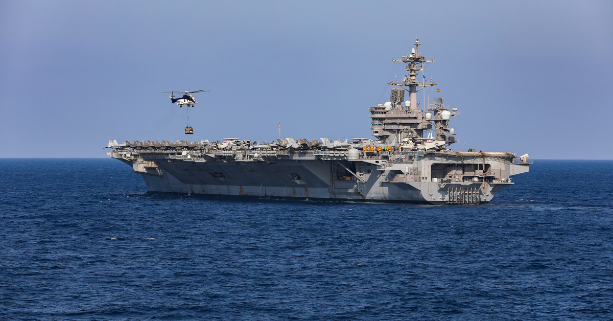 Husilerden ABD’ye ait uçak gemisine saldırı